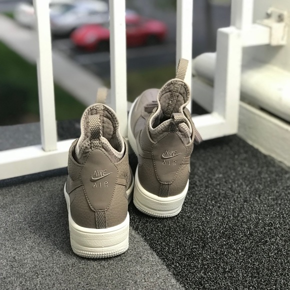 NWT Nike Air Force 1 Ultraforce Mid Sepia Stone W - Picture 4 of 8